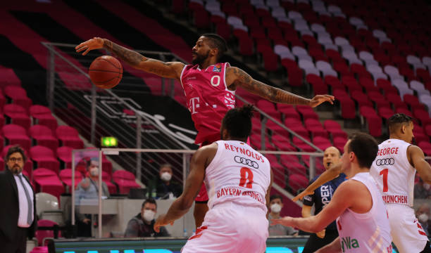 利用社交媒 利用社交媒